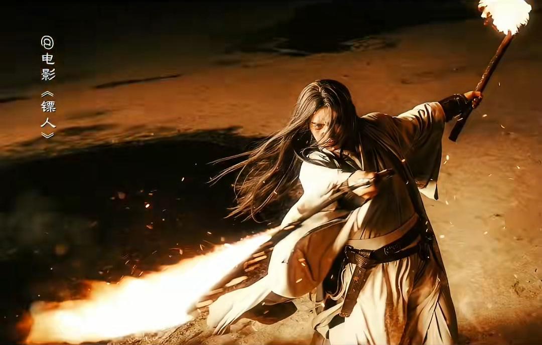 《镖人：风起大漠》影评：袁和平武侠新作，打戏惊艳文戏引争议