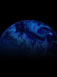 2026版《呼啸山庄》引争议:是史诗爱情,还是对经典的误读?