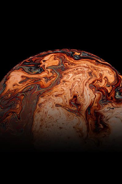 《夜王》影评：黄子华郑秀文前妻变上司，港式喜剧硬杠资本收割