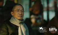 寂静的朋友：银杏树见证三个时代的宇宙对话