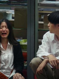 错时告白:命运玩笑下的隐忍爱恋