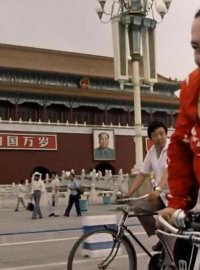 帕瓦罗蒂纪录片：神级男高音的时代与人性