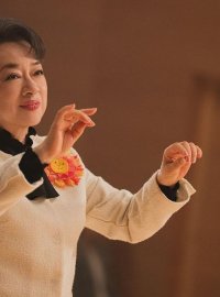 《阳光女子合唱团》2025年上映：铁窗内的歌声，能否治愈破碎的过