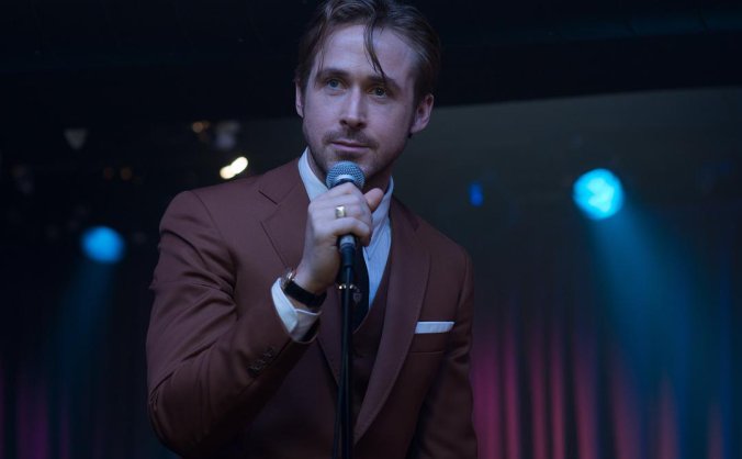 《爱乐之城》深度解析：梦想与爱情的抉择，为何让观众意难平？