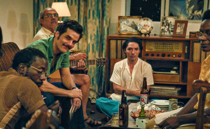 《密探》深度解析：2025戛纳热作，独裁阴影下的惊悚逃亡